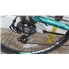 Image 3 : Schwinn  21-Speed Circuit Bike, Shimano Hybrid Women's 700 CL, Teal