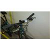 Image 8 : Schwinn  21-Speed Circuit Bike, Shimano Hybrid Women's 700 CL, Teal
