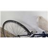 Image 13 : Specialized Sirrus Racing Bike, Direct Drive Serfas Tires, Drk Blue