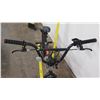 Image 8 : BMX Mongoose 20" Brawler Freestyle Boy's Trick Bike, Black