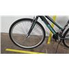 Image 16 : Schwinn Pathway 700 C Women's 18-Speed Bike, Gray/Aqua
