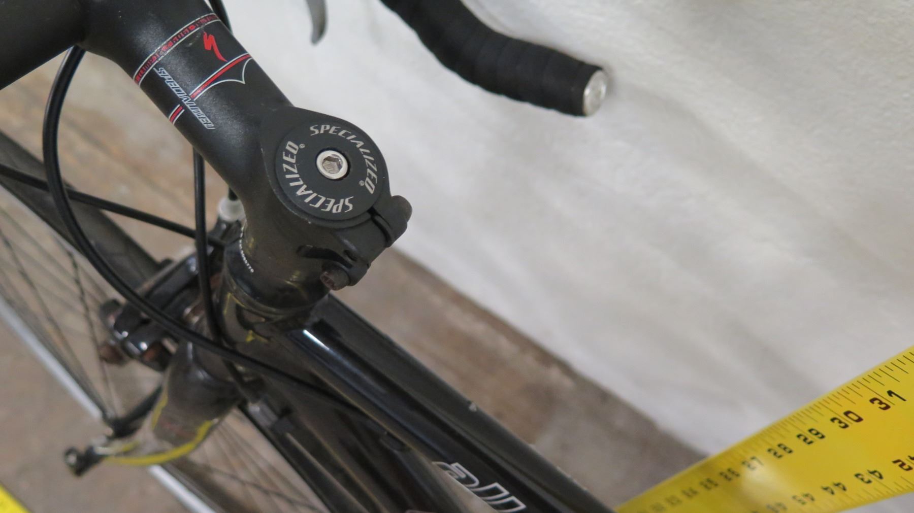 Specialized Allez Road Bike Racing Handlebars Black Oahu Auctions specialized-allez-road-bike-racing-handlebars-black-oahu-auctions