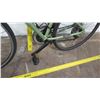 Image 14 : K2 Echo Shimano 21-Speed Hybrid Bike, Green