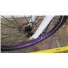 Image 16 : Genesis 26" Whirlwind 21-Speed Mountain Bike,  Gray/White