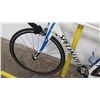 Image 22 : Specialized Tarmac Lightweight Racing Bike, White