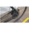 Image 18 : Giant Diamond Back Road Cruiser w/ Splash Board Fender, Black
