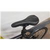 Image 20 : Giant Diamond Back Road Cruiser w/ Splash Board Fender, Black