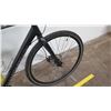 Image 6 : Giant Diamond Back Road Cruiser w/ Splash Board Fender, Black