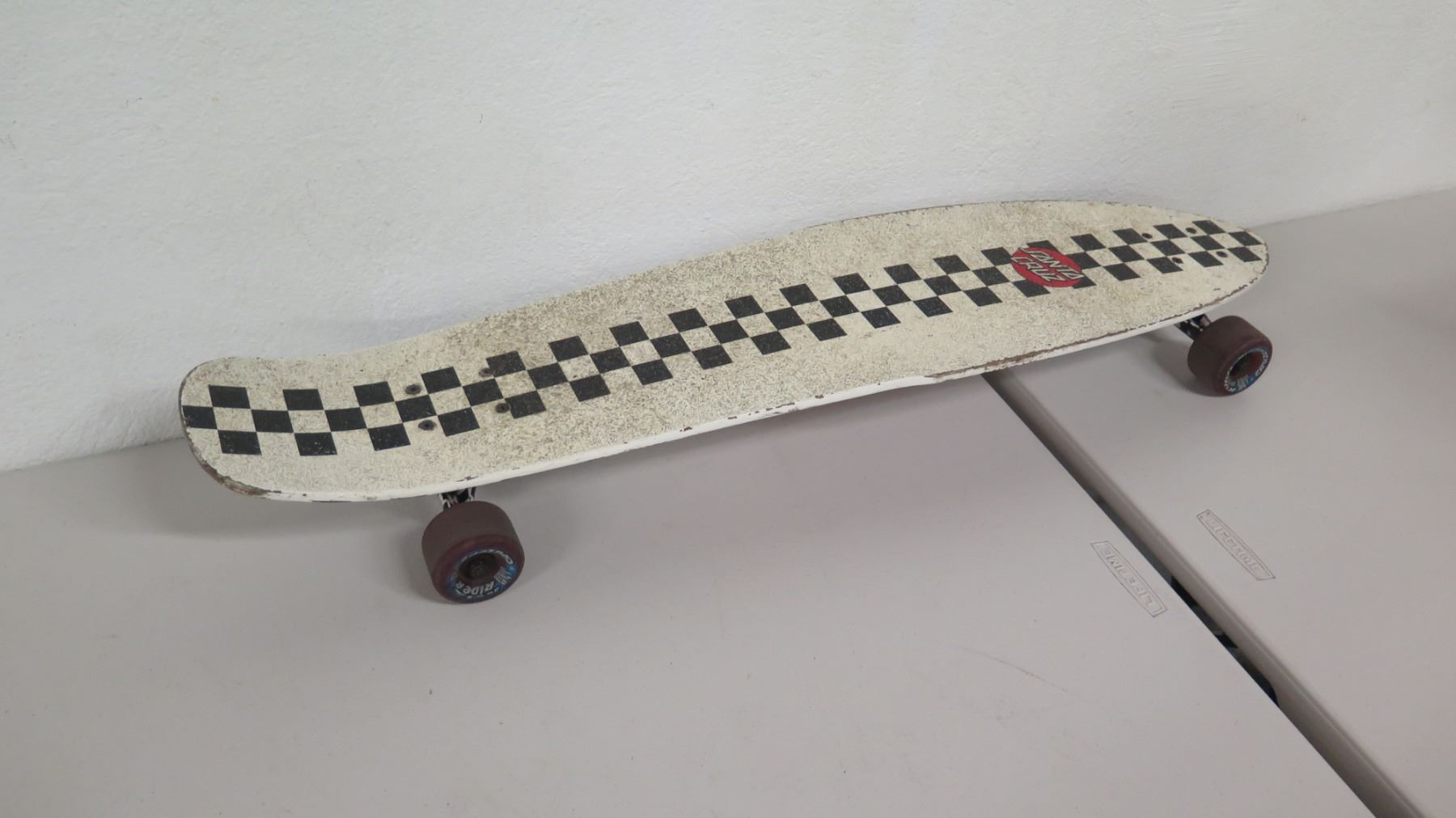 Santa Cruz Cruizer Skateboard w/ Road Rider Wheels, Black & White Checkered
