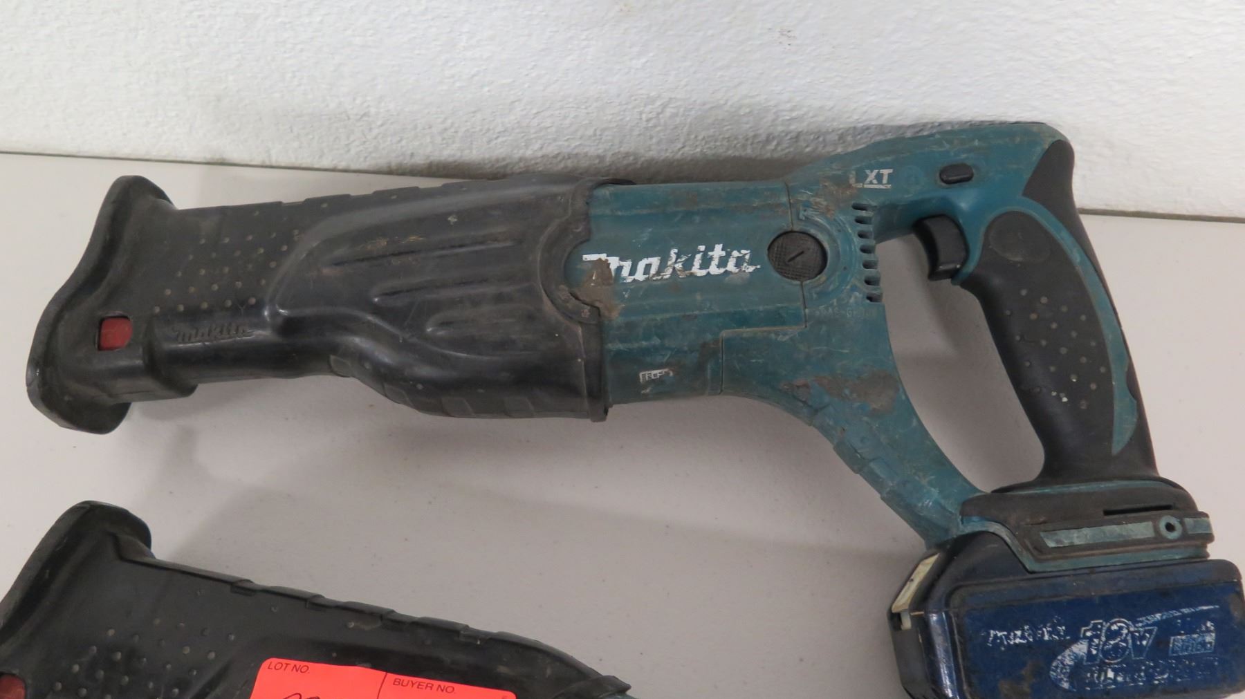 makita 18v sawzall