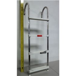 Portable 4-Step Marine Hook Ladder
