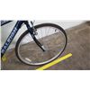 Image 8 : Raleigh C30 Cross Sport Bike w/ Rack,  Blue
