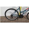 Image 2 : Roadmaster 26" Granite Peak 18-Speed Ladies Mountain Bike, Blue