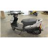 Image 2 : Soleil YN50QT-8 Gray Moped Scooter, 3759 Miles