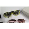 Image 24 : Qty 12 Sunglasses w/ 4 Cases - Coach, Kate Spade, Marc Jacobs, Ray Ban, etc