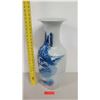 Image 7 : Large 23" White Blue Porcelain Vase - Oriental Scene