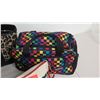Image 7 : Da Kine Travel Bag, Leopard Print Tote, Pet Carrier, 2 Wallets, etc.