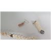 Image 19 : Qty 3 Hawaiian Shell Necklaces & Shell Earrings, Black Tahitian Pearls