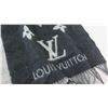 Image 3 : Louis Vuitton Paris Cashmere Scarf - Black/Gray (Looks New)