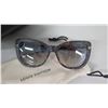 Image 2 : Louis Vuitton Women's Sunglasses w/ Case