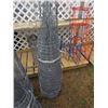 Image 1 : LARGE QTY OF TOMATO CAGES 14" DIAM