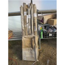 1 BOX DISPLAY FOR STEPPING STONES, 5 BOXES OF SUPPORT STANDS