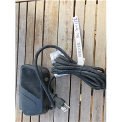 4 AQUASCAPE 2 500GPH, 1 350GPH, 1-900GPH PUMPS (4 TIMES BID PRICE)