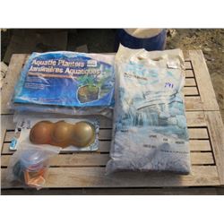 2 AQUATIC PLANTERS, 2 PKG COLORED LENSES, 1 LAGUNA PHOSPHATE REMOVER