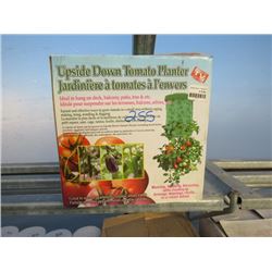 4 UPSIDE DOWN TOMATO PLANTERS (4 TIMES BID PRICE)
