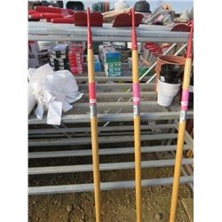 2 CORONA garden hoes, red 54" (2 TIMES BID PRICE)