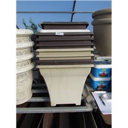 7 SQUARE PLASTIC POTS 16", 2 SQUARE PLASTIC POTS 14" (9 TIMES BID PRICE)