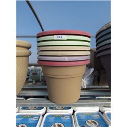 7 ROUND PLASTIC POTS 14" (7 TIMES THE BID PRICE)