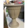 Image 2 : 4 PLANTER URNS W/BASES 15" (4 TIMES BID PRICE)