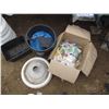Image 1 : LRG BOX OF BEDDING PLANT TAGS, MISC POTS, ETC