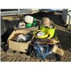 Image 1 : PALLET OF EXTENSION CORD, BASKETS, SPRAY CANNISTERS