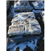 Image 1 : 12 BAGS WHITE STONE 18KG (12 TIMES BID PRICE)
