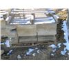 Image 1 : PALLET OF CINDER BLOCK, U-SHAPE INSIDE 8"