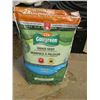 Image 1 : LOT OF 5, CIL GOLFGREEN GRASS SEED W/SURE START,QUICK GROW, 1.5KG (5 TIMES BID PRICE)