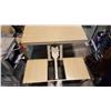 Image 3 : FOLDING PICNIC TABLE