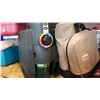 Image 2 : COLEMAN HOT WATER ON DEMAND PROPANE POWERED SYSTEM WITH CARRY BAG