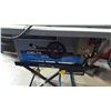 Image 2 : 10 INCH DELTA TABLE SAW WITH STAND