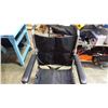Image 5 : BLACK FOLDING WHEEL CHAIR