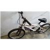 Image 3 : WHITE NAKAMURA BIKE