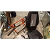 Image 1 : CHAIR MASSAGE HEATER HOME EDITION AND CHIN UP BAR