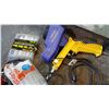 Image 2 : SANDBLASTER HEAD GLUE GUN AND HEAT GUN