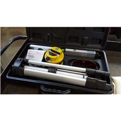 CASED LASER LEVEL