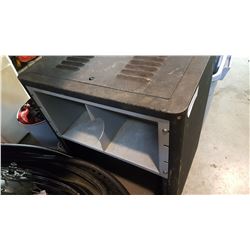 HAMMOND 19" COMPONENT RACK