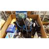 Image 2 : BOX OF ELECTRONICS AND SHREDDER AND CAMERA
