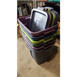 LOT OF RUBBERMAID TOTES W/ LIDS