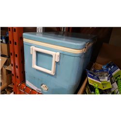 BLUE METAL COLEMAN COOLER